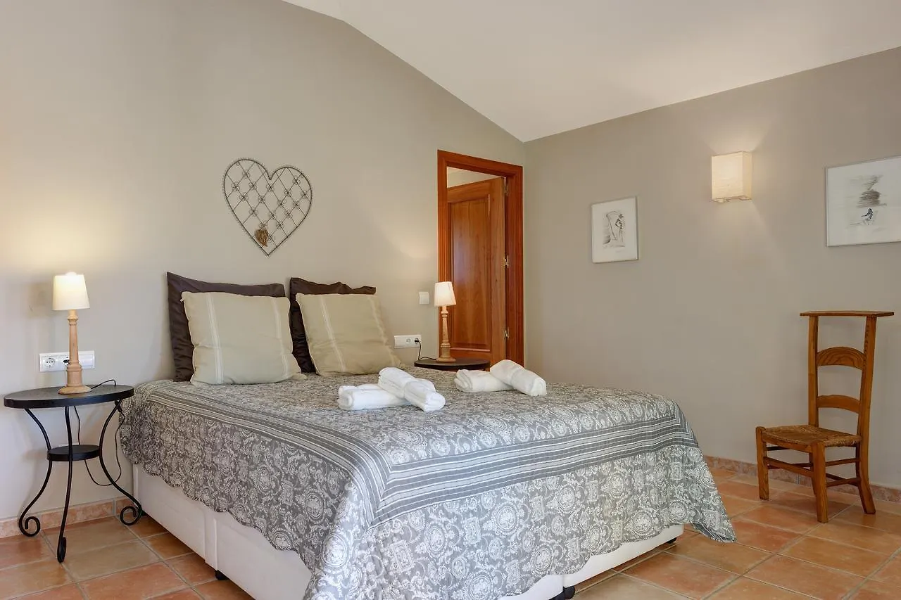 Roure Villa Tamariu 0*,  Spain