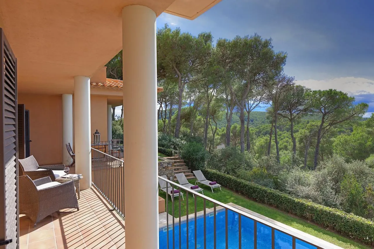 Roure Villa Tamariu